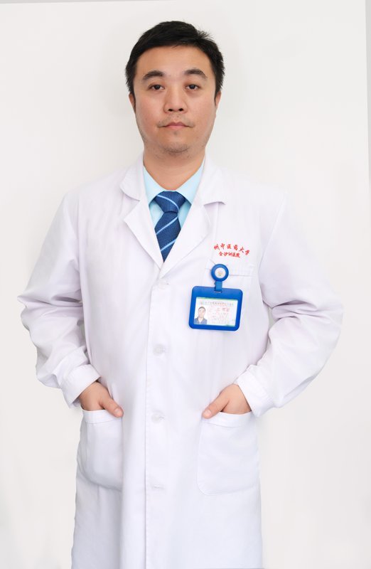 张琰君